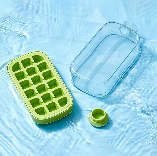 IcePress™ Bottle - Portable, Leak-Proof Ice Tray for Drinks